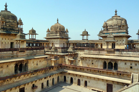 Vanuit Delhi: Gwalior, Jhansi en Khajuraho Orchha-tour 7 dagen