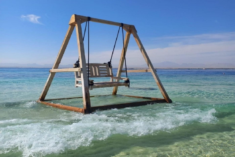 Hurghada: Prywatna łódź motorowa na wyspę Orange i Paradise IslandGrupowa łódź motorowa do zatoki Orange i na rajską wyspę