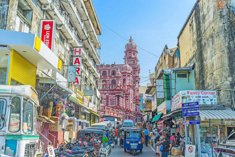 Colombo: Private City Tour with Driver and Car Colombo: Private City Tour with Driver and Van