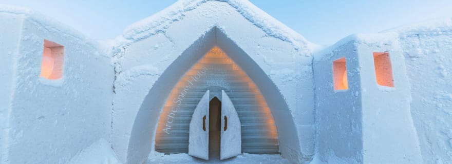 Rovaniemi : visite de l'Arctic Snow Hotel avec transfert