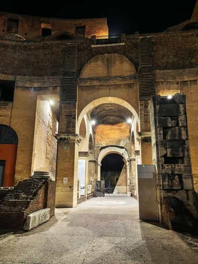 Rome Colosseum By Night Met Underground Arena Floor Tour GetYourGuide