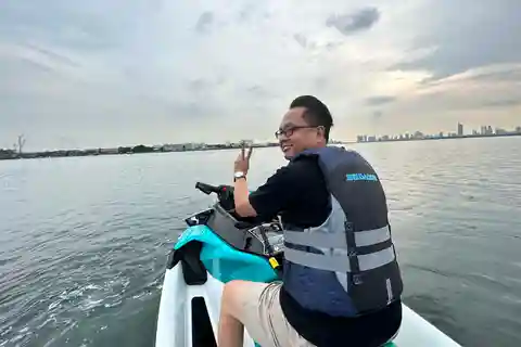 Johor Bahru : Seadoo JetSki 240 minutes, excursion en solo (individuel)