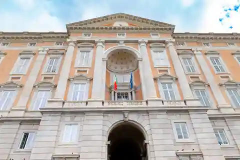 From Rome: Royal Palace of Caserta Entry and Train Ticket