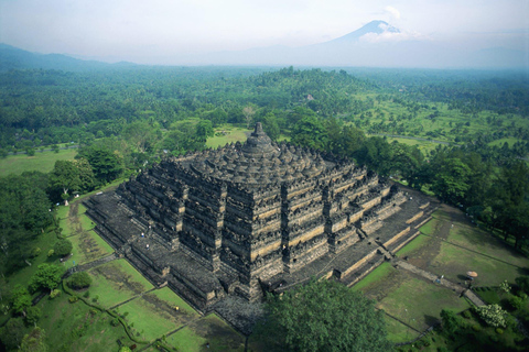 Yogyakarta : Borobudur (Aufstieg zum Tempel) &amp; Sonnenaufgang auf dem Berg Merapi