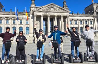 Berlin: 2 Stunden geführte Segway-Tour - In Mitten der Stadt