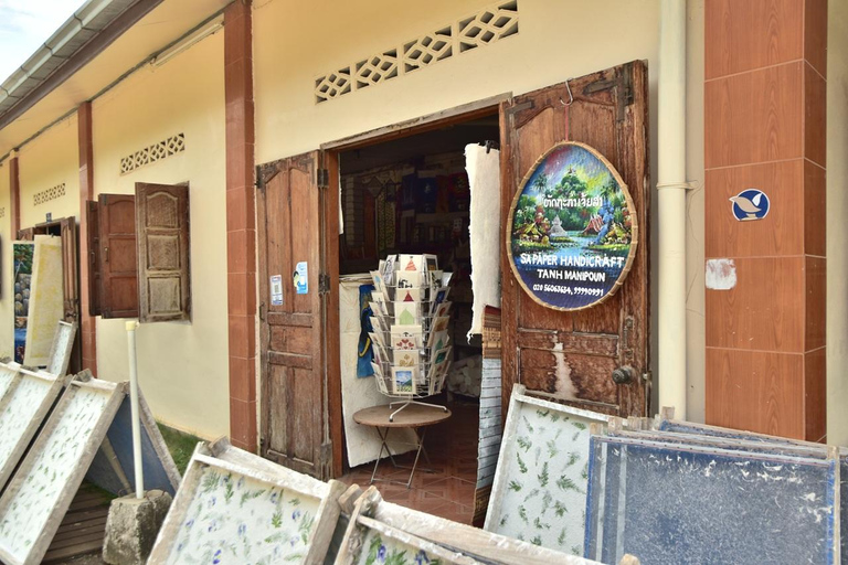 琅勃拉邦：文化村全日游（含午餐）琅勃拉邦：全日文化村之旅（含午餐）