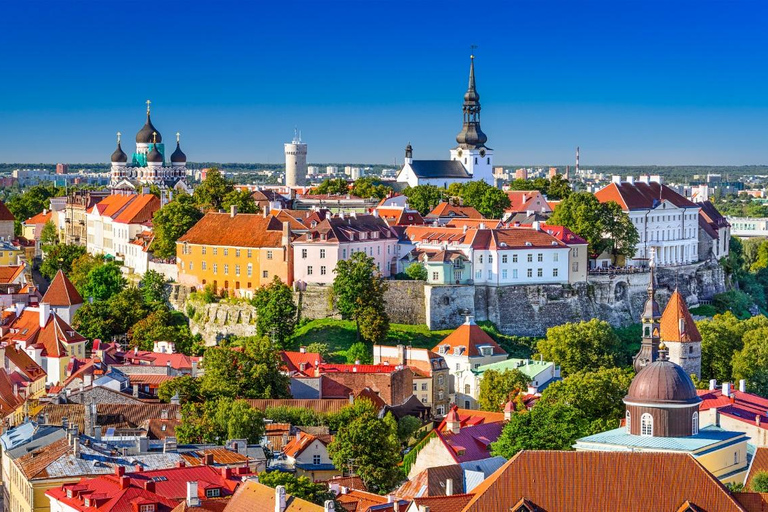 Tallinn : Visite guidée combinée des temps forts de cette ville merveilleuse !Tallinn : visite guidée combinée des temps forts de cette ville merveilleuse !