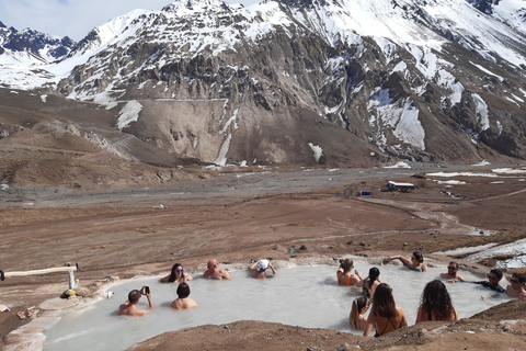 CAJON DEL MAIPO TOUR + TERMAS COLINA + EMBALSE EL YESO AND PICNIC TOUR CAJON DEL MAIPO + COLINA HOT SPRINGS + EL YESO DAM & PICNIC