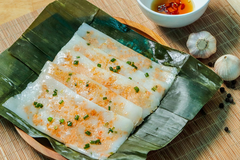Hue: Night food tour