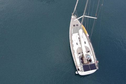 PALMA BAY : 4 HOUR PRIVATE TOUR WITH SAILING BOAT