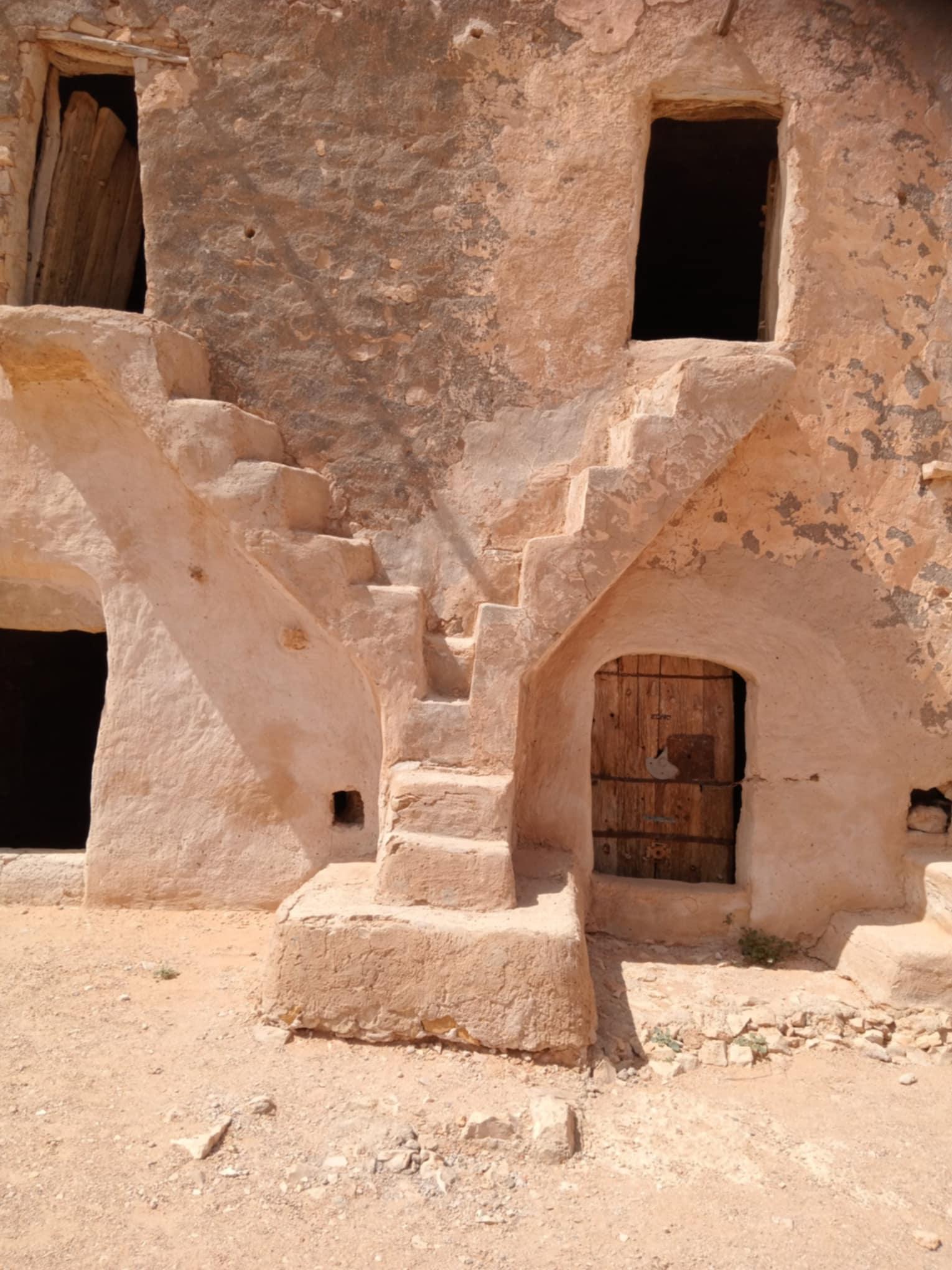 Von Djerba: Tagestour nach Tataouine Chenini