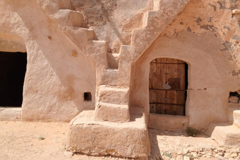 Von Djerba aus: Tagestour nach Tataouine Chenini