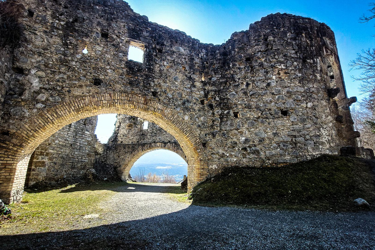 Innsbruck: Guided E-Bike Tour along the Nordkette Innsbruck: Guided e-bike tour along the Nordkette – bring your own bike