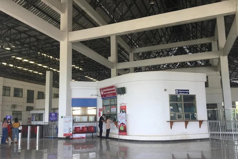 شيانغ راي - لوانغ برابانغ: جولة بالقارب البطيء لمدة يومين شاملة التوصيلChiang Rai-Luang Prabang: 2-Day Slow Boat Tour Incl