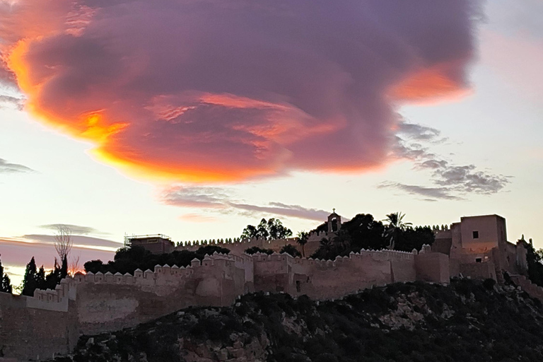 Scopri l&#039;affascinante Alcazaba: storia e viste uniche