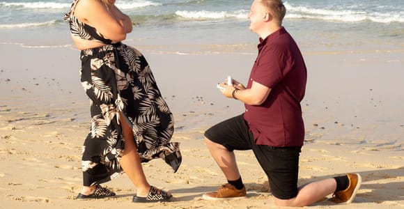 Fuerteventura Dunes: Marriage Proposal with Photoshoot