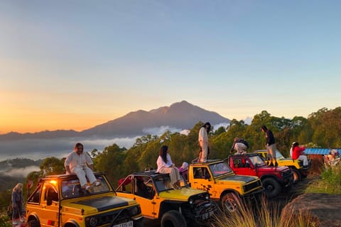 Mount Batur Sunrise Jeep Tour with Hot Spring & Breakfast