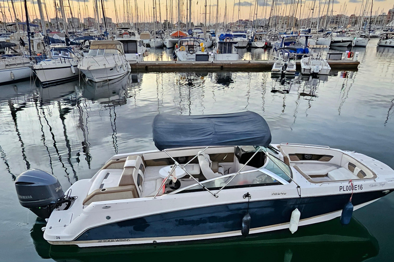 Torrevieja: Multi-adventure experience with yacht, stand-up paddleboarding, snorkeling, and photography Torrevieja: Charlie's Angels Multi-Adventure Experience