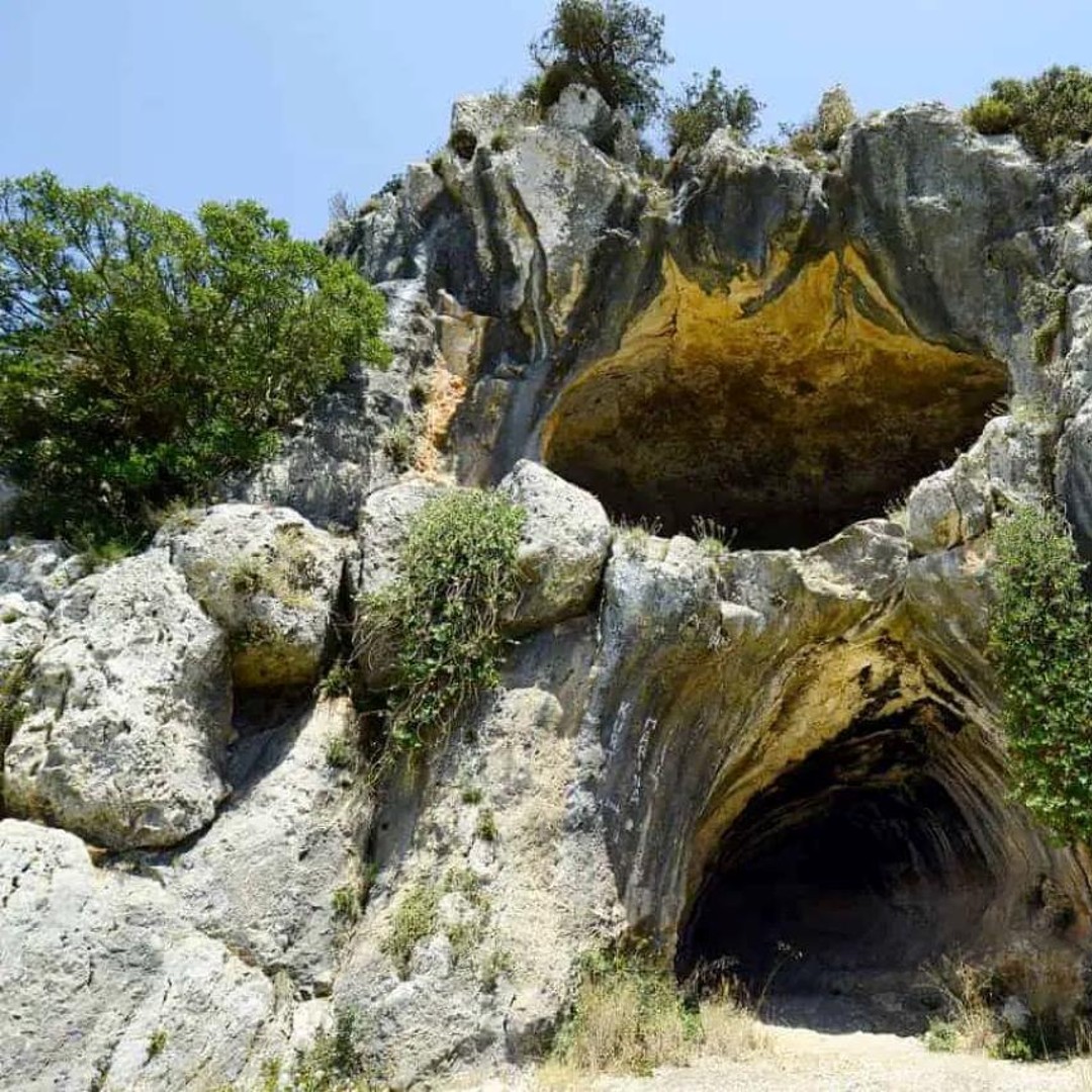 Colagem de mídia
