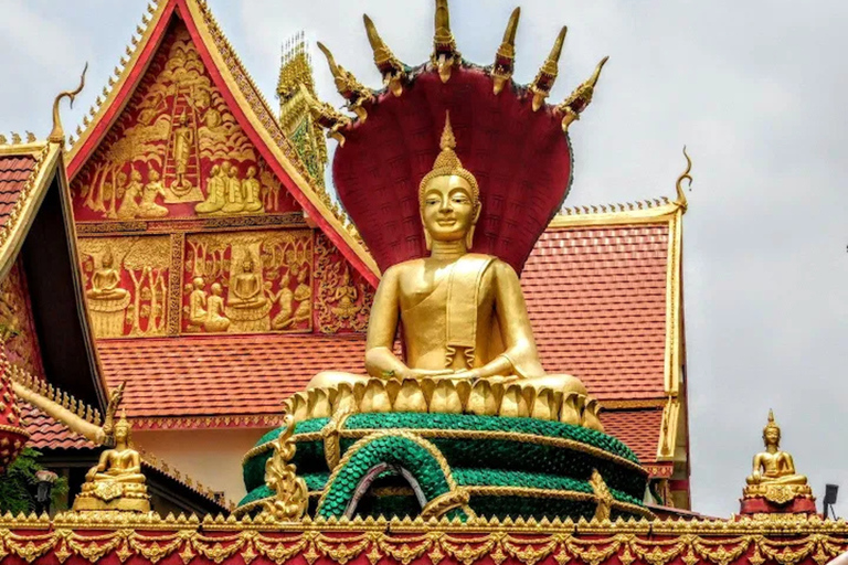 Vientiane: Pha That Luang Guided Tour with Hotel Pickup