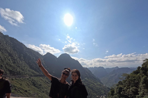 Ha Giang Loop - Na Hang Lake Boat trip 4 Days Motorbike tour Easy Rider