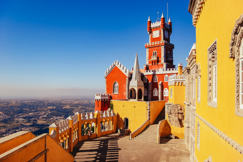 Lisbonne : Excursion d&#039;une journée à Pena, Sintra, Cabo da Roca et CascaisBillet complet pour le Palais de Pena (jardins, intérieur, terrasse du belvédère)