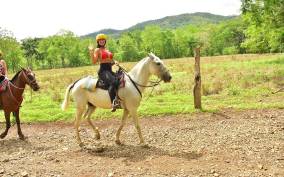 Jaco Beach: Horseback Riding with Natural Pool Stop