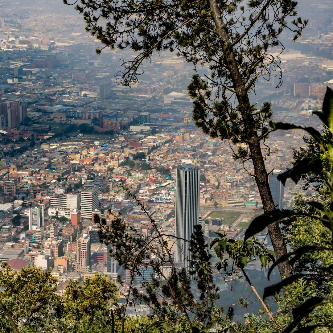 Colagem de mídia