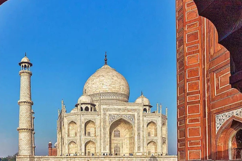 Private Taj Mahal Sunrise Guided Tour from New Delhi by Car Agra: Taj Mahal Sunrise Tour Guide With Meeting Point