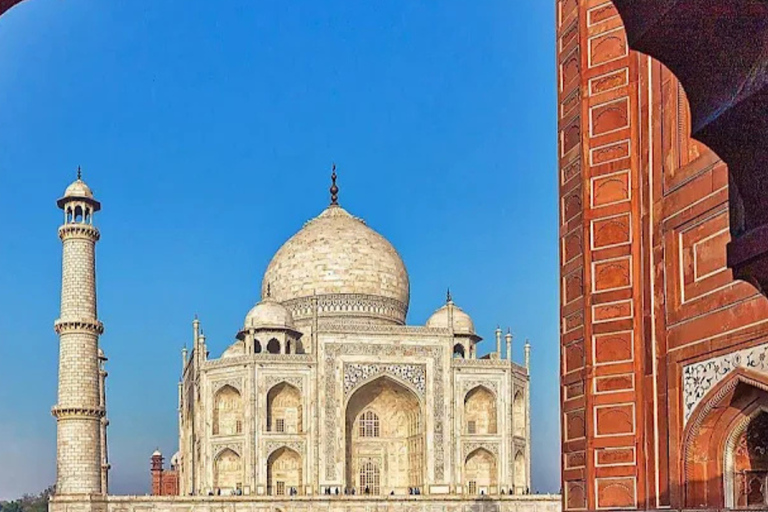 Private Taj Mahal Sunrise Guided Tour from New Delhi by Car Agra: Taj Mahal Sunrise Tour Guide With Meeting Point