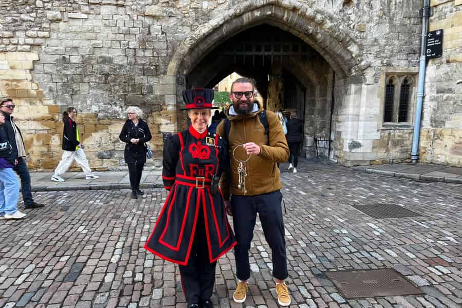 Tower of London: Beefeater-Eröffnungszeremonie & Früheinlass. Foto: GetYourGuide Tower of London: Beefeater-Eröffnungszeremonie & Früheinlass. Foto: GetYourGuide