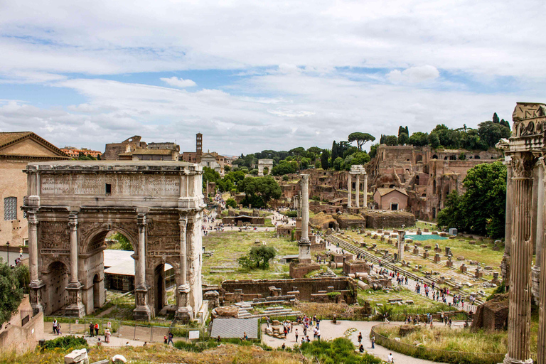 Rome: Colosseum, Roman forum & palatine hill private tour Colosseum , Roman forum & palatine hill private tour
