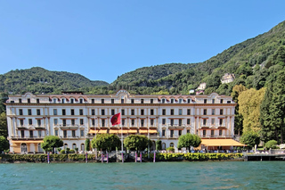 Lake Como: Shared Boat Tour and Prosecco Aperitif