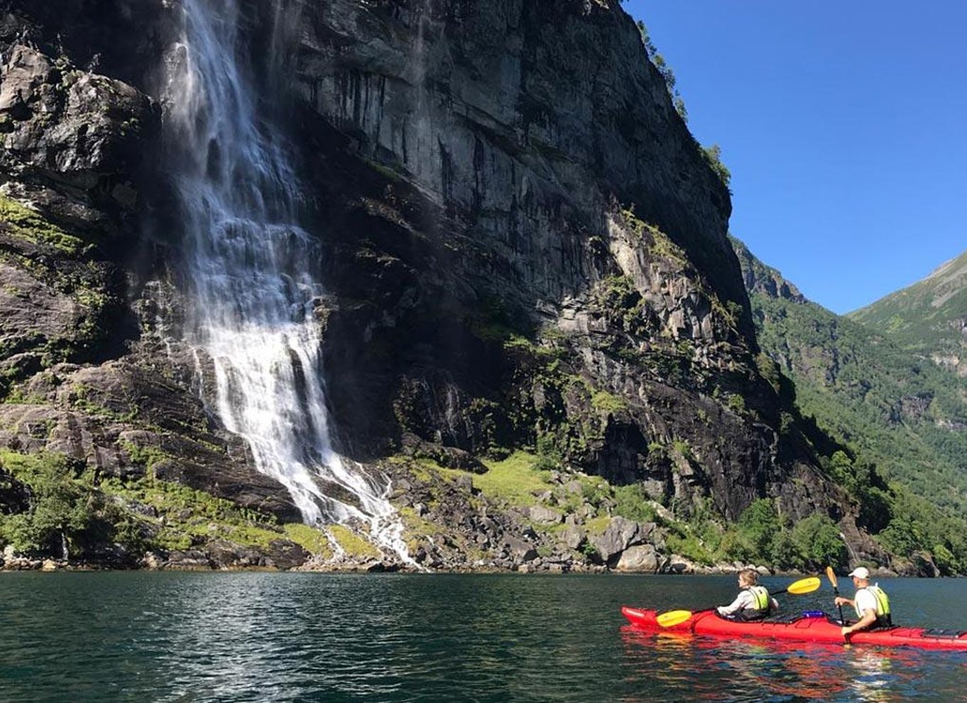 Geiranger: Kajaktur med guide