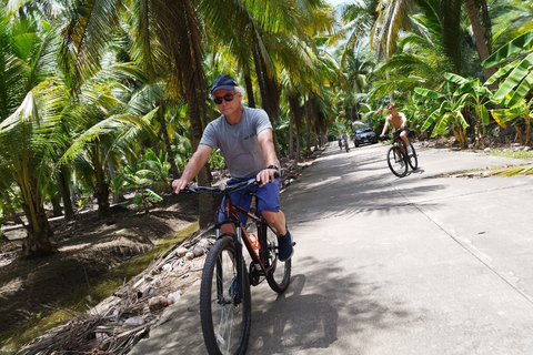 Damnoen Saduak-fietstocht van een hele dag vanuit Bangkok