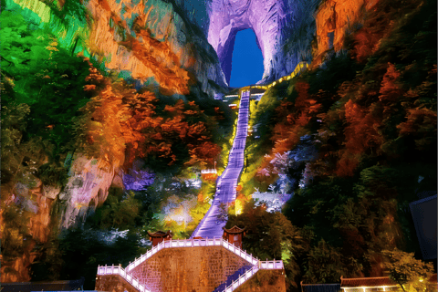 Baofeng Lake, Tianmen Mountain, & 72 Qilou Tour 1-Day Tour: Baofeng Lake + Tianmen Mountain + 72 Qilou