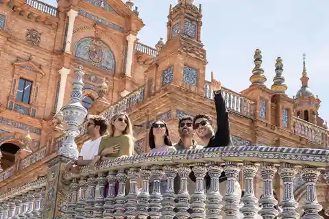 Z Barcelony: Najlepsze atrakcje Madrytu i Sewilli w 3 dni