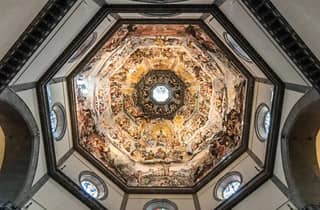 Entdecke die Wunder des Doms, der Krypta und des Baptisteriums von Florenz
