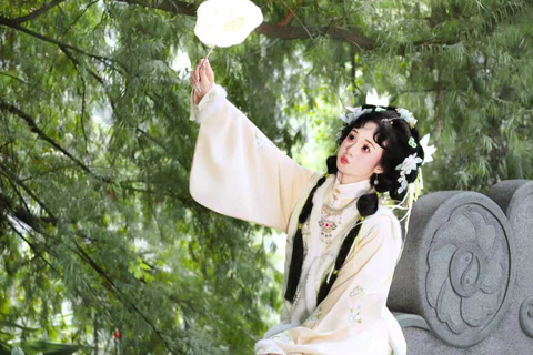 Guangzhou: Hanfu Rental and Photography Experience Hanfu Rental Only