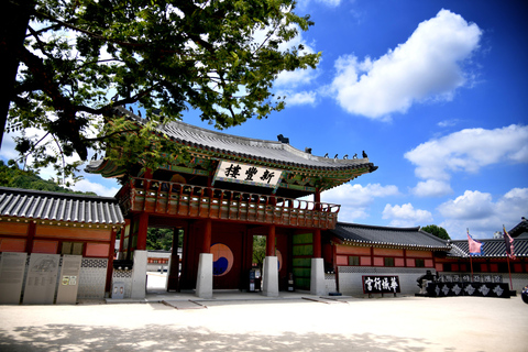 From Seoul: Suwon Hwaseong and Korean Folk Village Tour