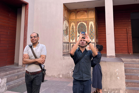 Minimalist Photography Experience in Jaipur