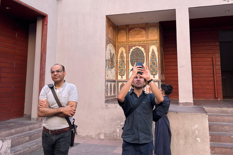 Minimalist Photography Experience in Jaipur