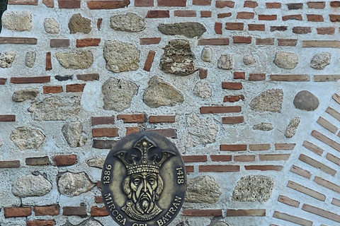 Bucharest: Salt Mine & Dracula's Tomb Day Trip