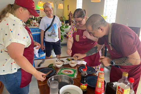 Hoi an: Vegan Cooking Class with Lantern-Making