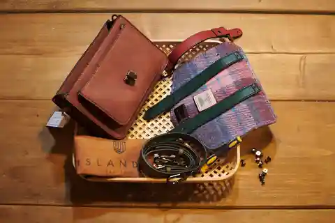 Atelier Islander® Harris Tweed® sur les sacs à main