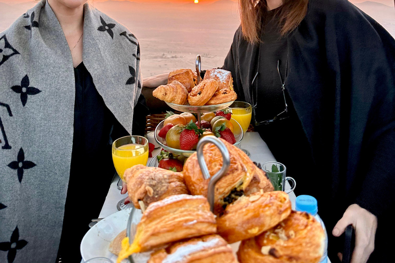 Marrakech: Volo in mongolfiera, colazione berbera e giro in cammello