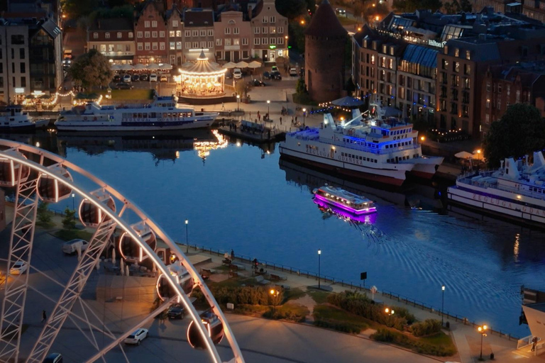 Gdańsk: River Cruise on Motlawa with Meal and Drink Romantic Cruise