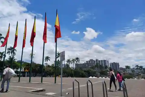 PEREIRA: VISITA PRIVADA ÀS PRINCIPAIS PRAÇAS, LOCAIS HISTÓRICOS + MIRADOURO