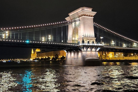 除夕夜——午夜畅饮巡航午夜畅饮巡航