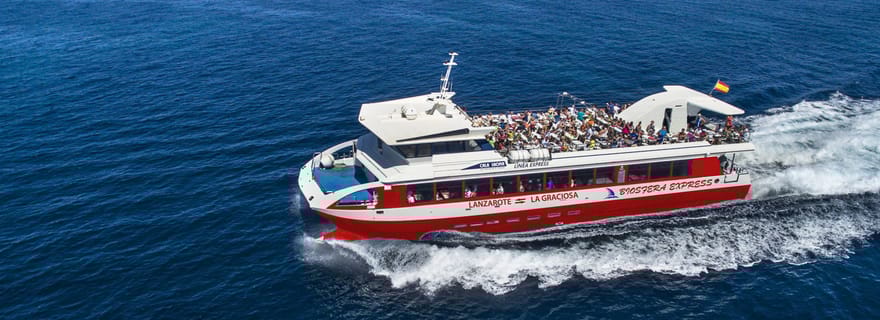 Lanzarote : transfert aller-retour en ferry vers La Graciosa